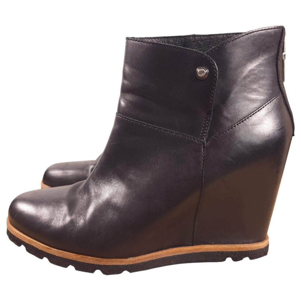 Ugg Amal Leather Wedge Ankle Boots Black Sz 10
